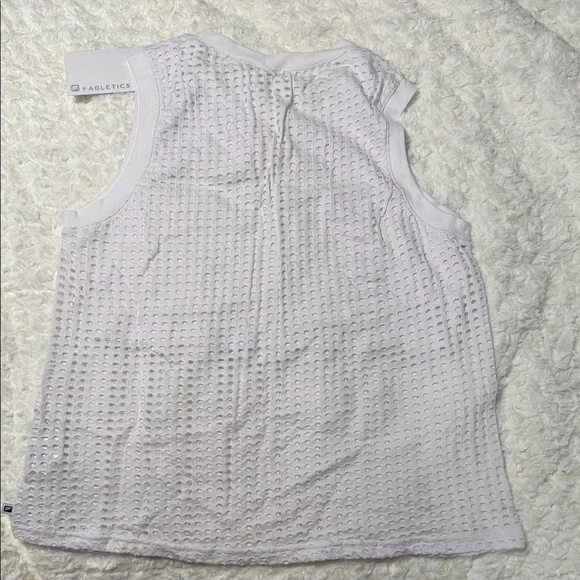 Fabletics White Textured Tank Top Women’s size large NWT - Picture 7 of 8